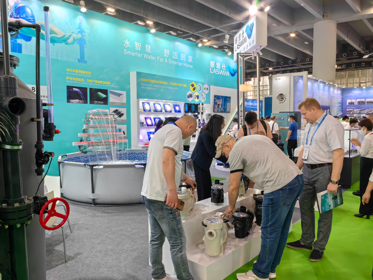laswim(威浪仕)广交会展馆b区13.2馆凯发k8国际手机app下载的产品展示.jpg